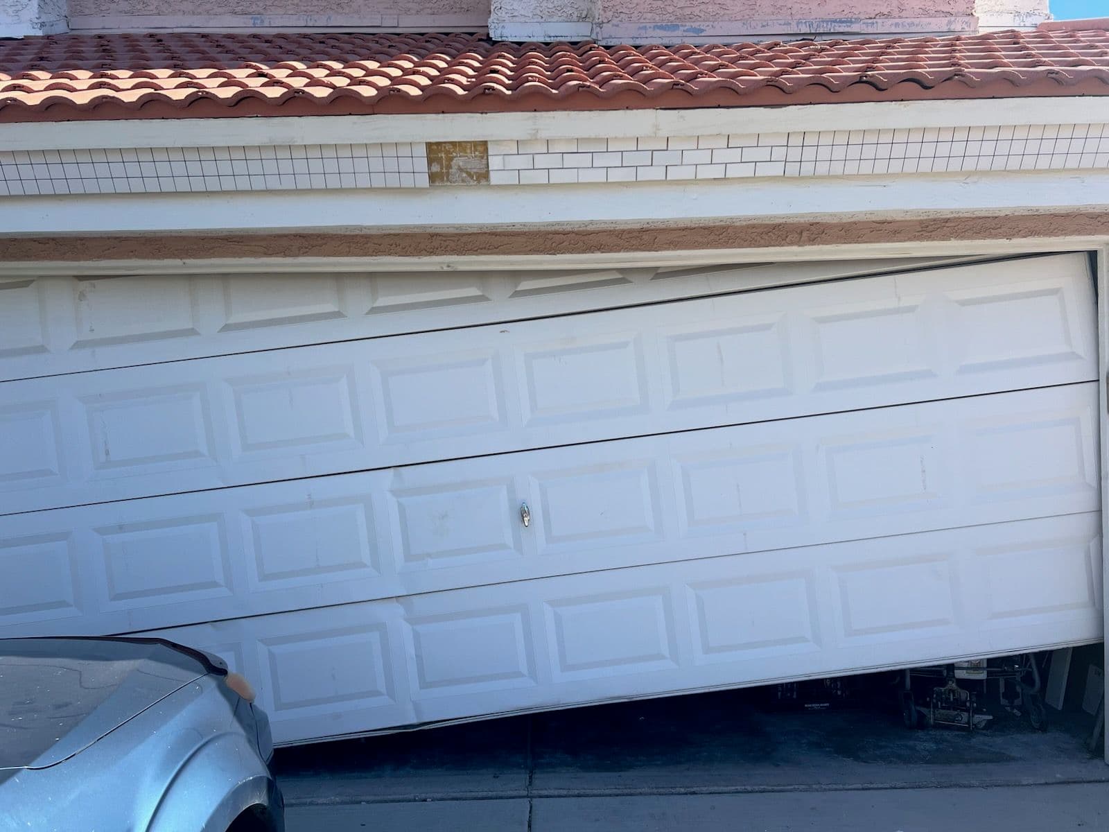 Swift Garage Door Repair in Las Vegas