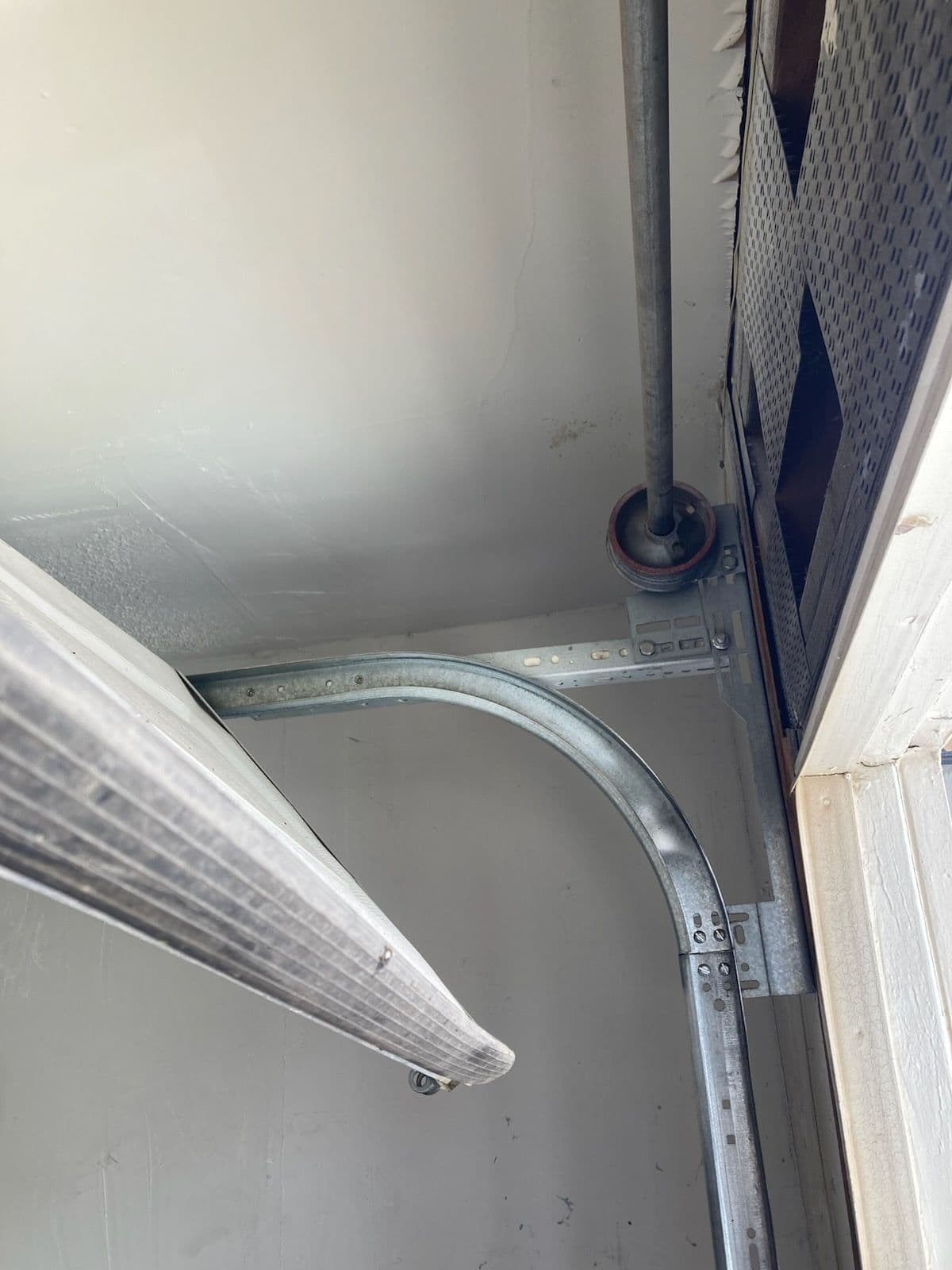 Gallery photos for Expert Garage Door Alignment Solutions Las Vegas: Image #1